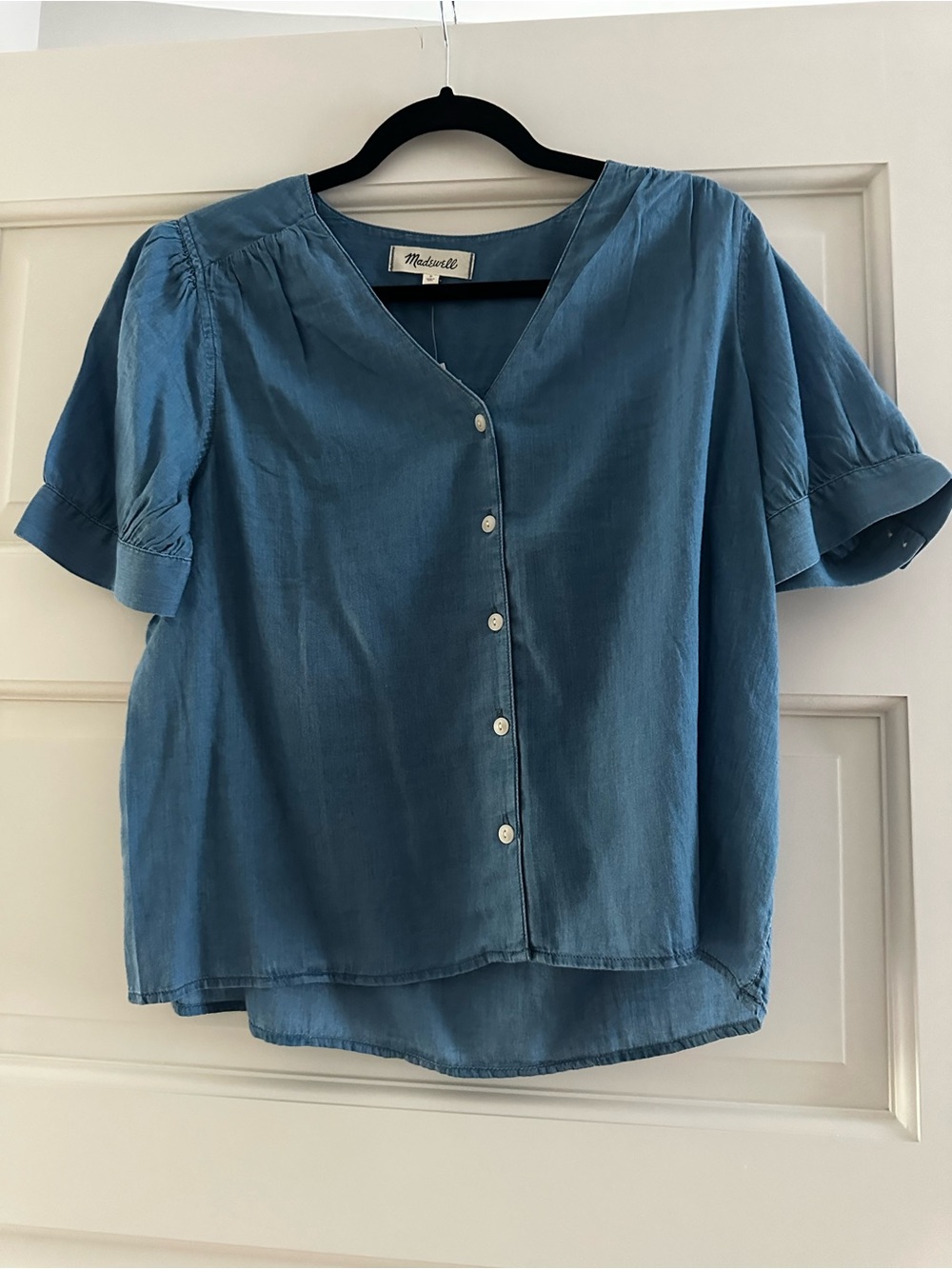 Madewell Dusty Blue V-Neck Button-Front Short Sleeve Blouse